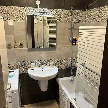 Zoeld Terasz Apartman Debreczyn Zewnętrze zdjęcie