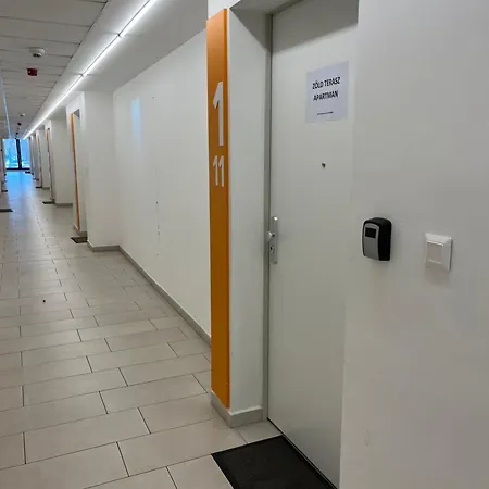 Zoeld Terasz Apartman Debreczyn Zewnętrze zdjęcie